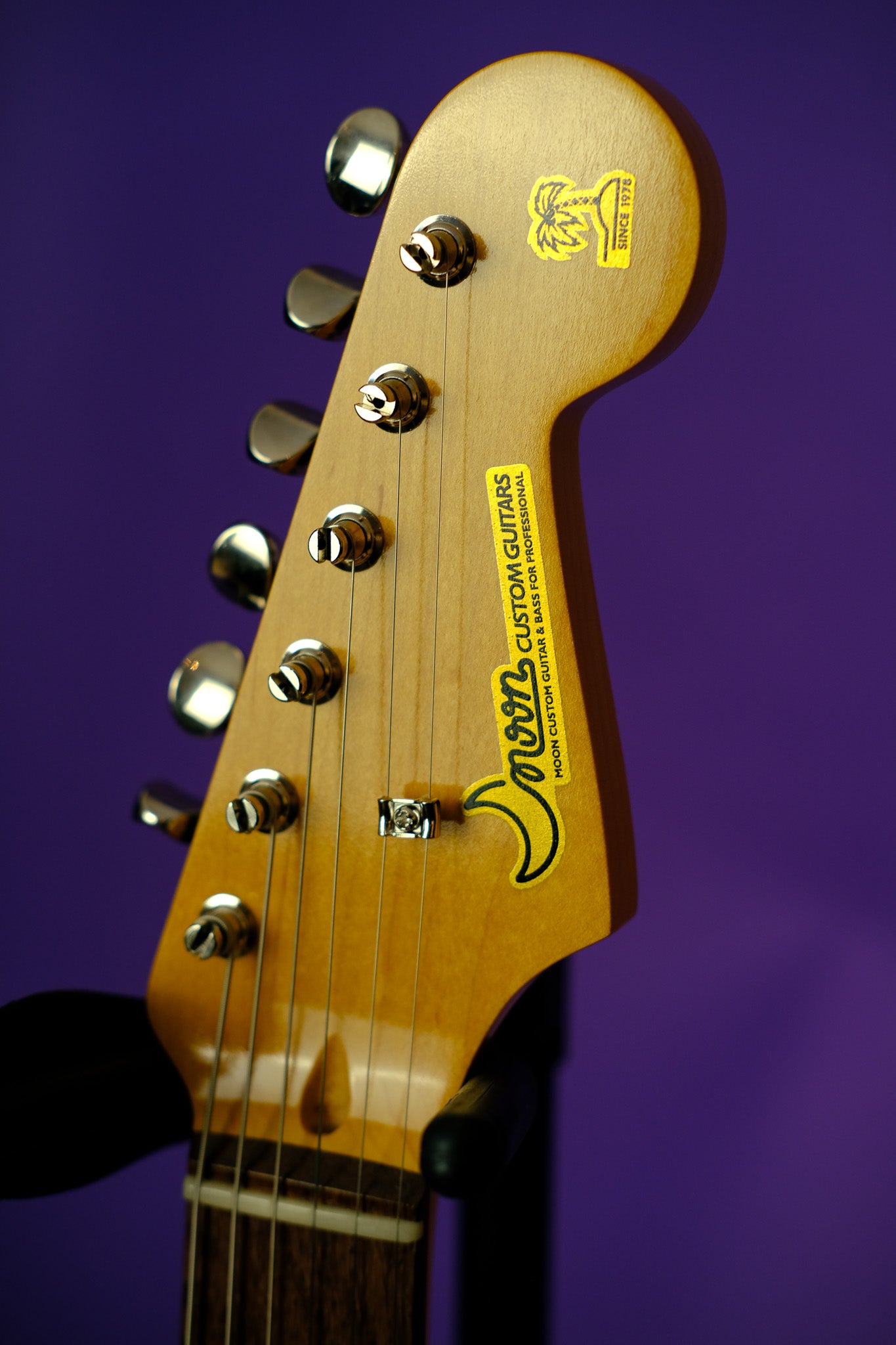 Moon ST-C - 3 tone Sunburst