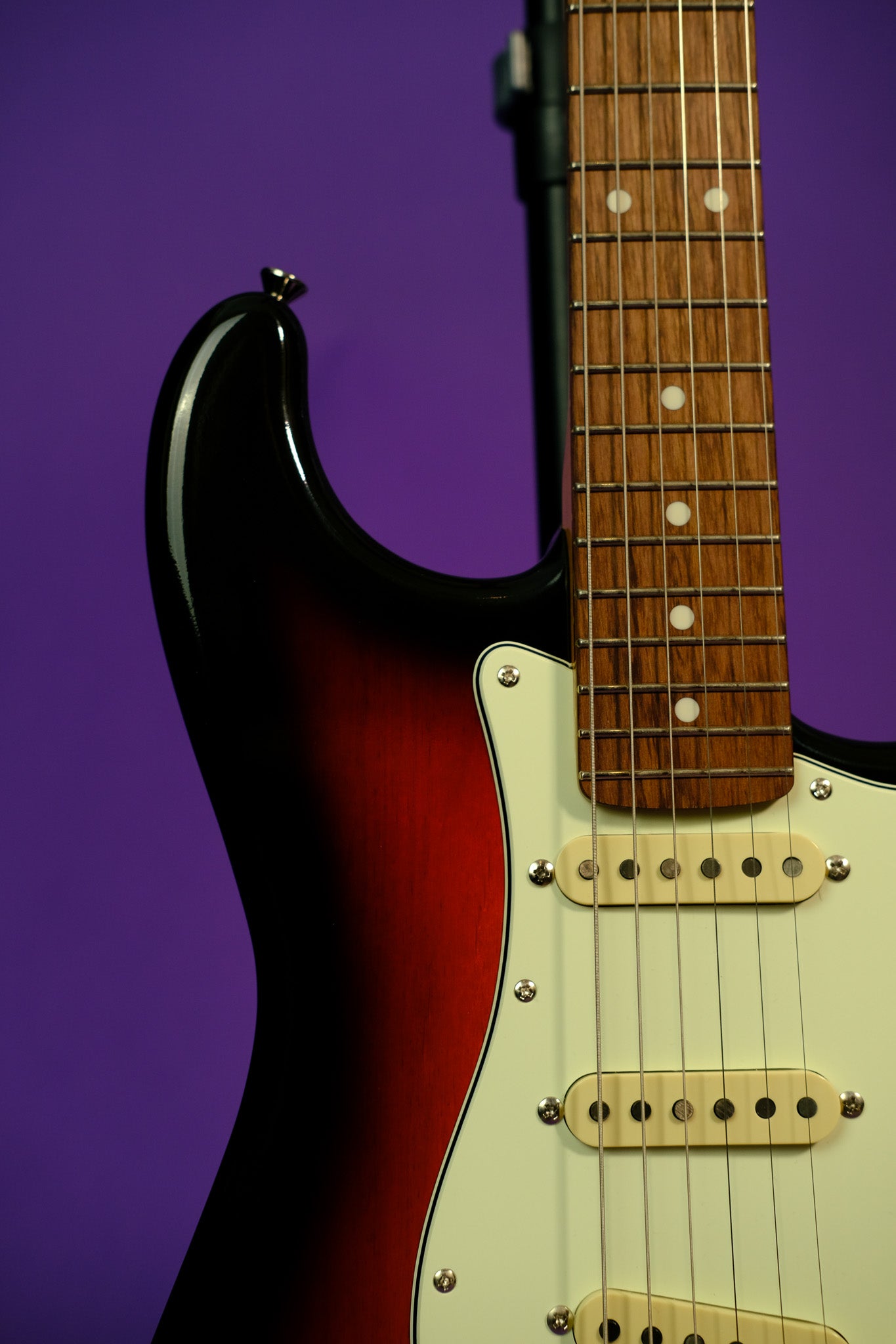 Moon ST-C - 3 tone Sunburst