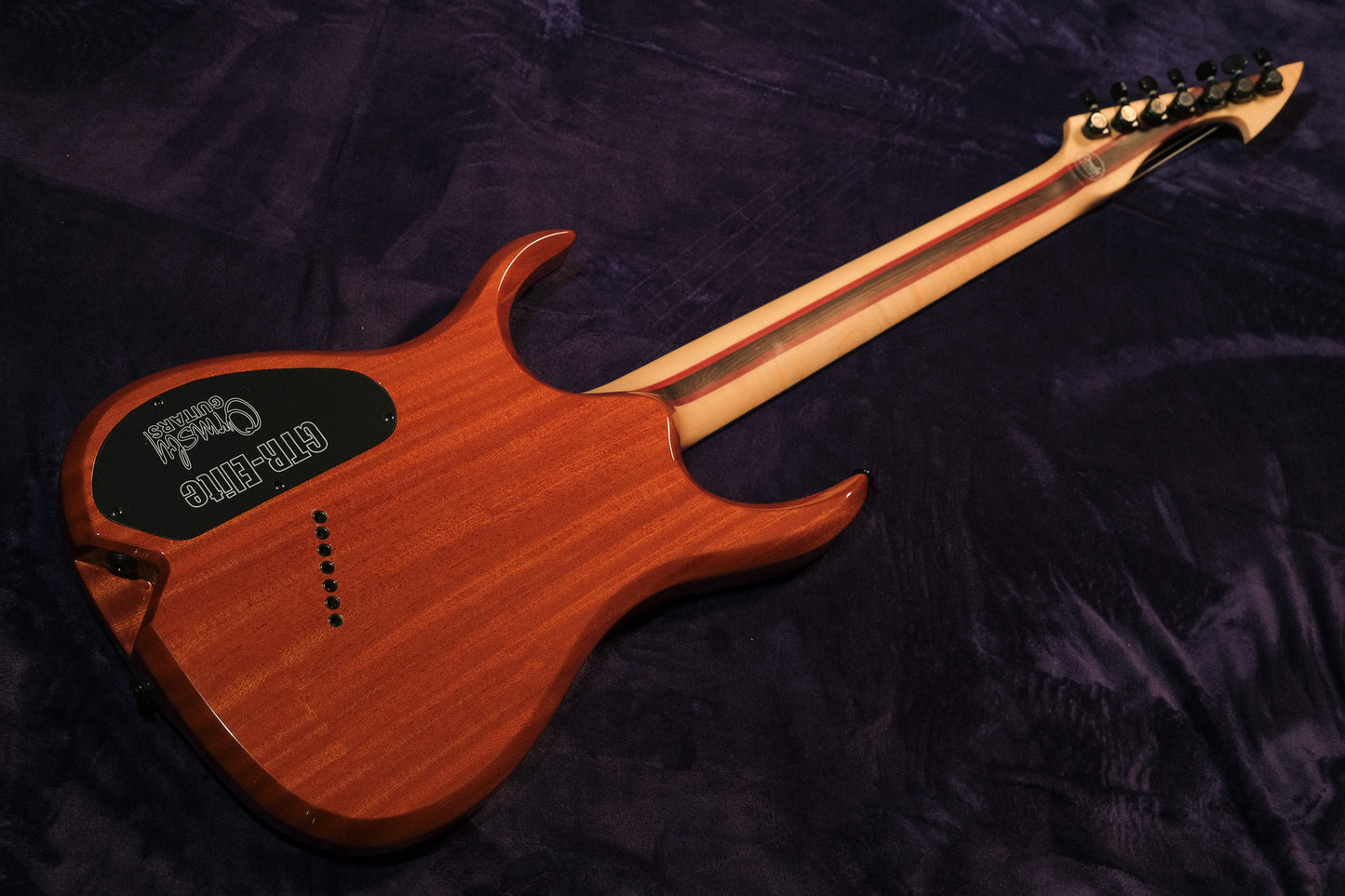 Ormsby Hype GTR Elite II 7 str. LTD 2023 2023 - Karelian Birch
