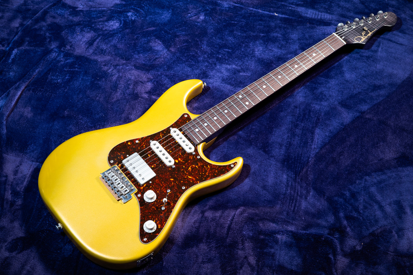 Patrick James Eggle "96" Vintage 2023 - Gold