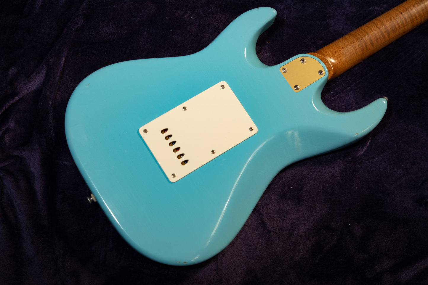 Patrick James Eggle "96" Vintage 2023 - Daphne Blue