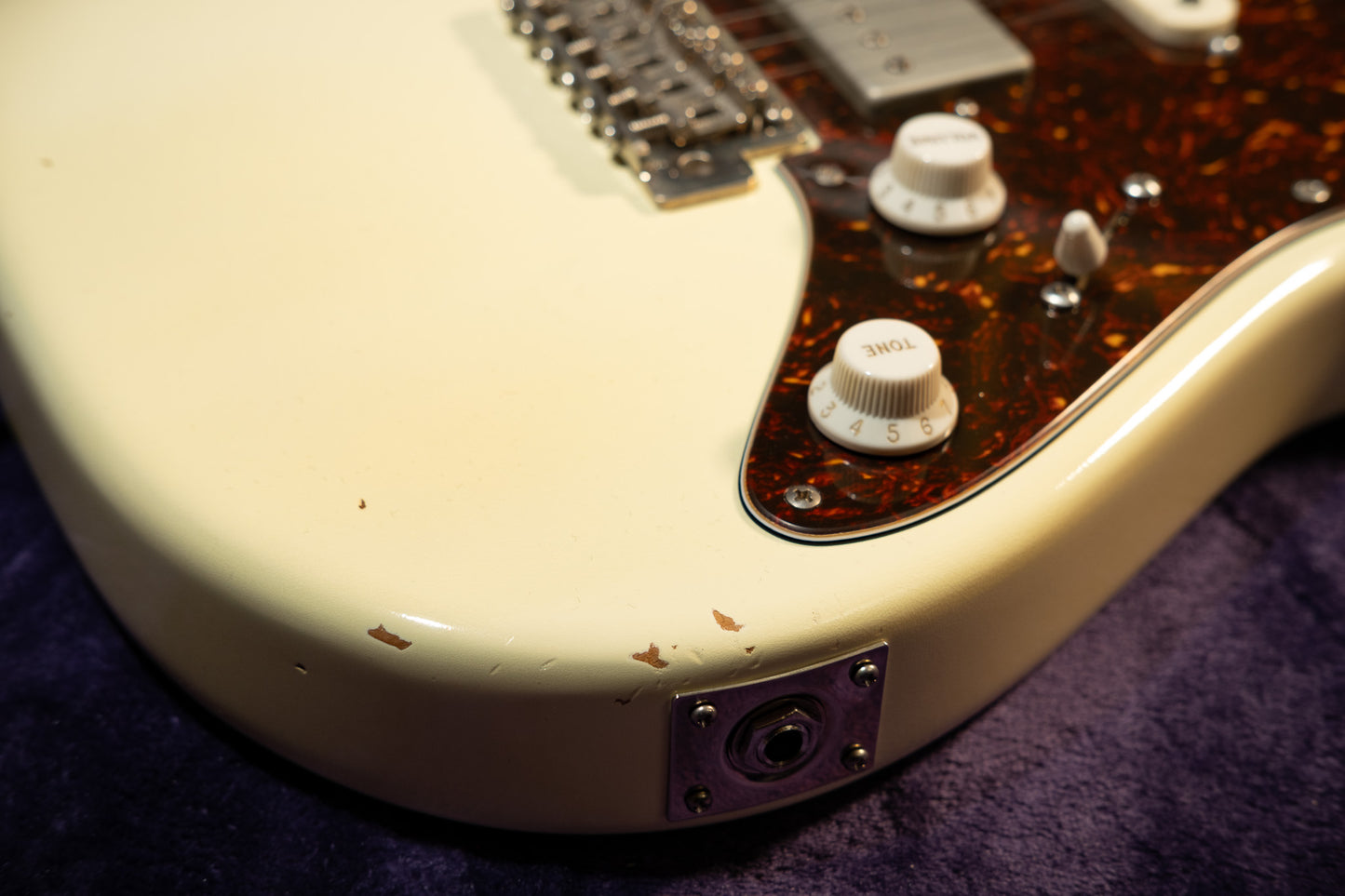Patrick James Eggle "96" Vintage 2023 - Vintage White