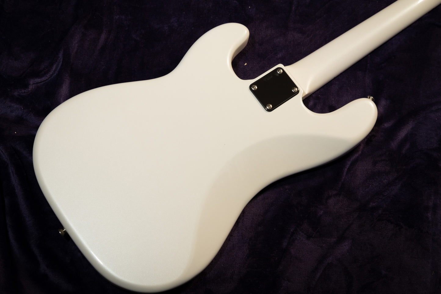 Moon PB-4C 2023 - Pearl White
