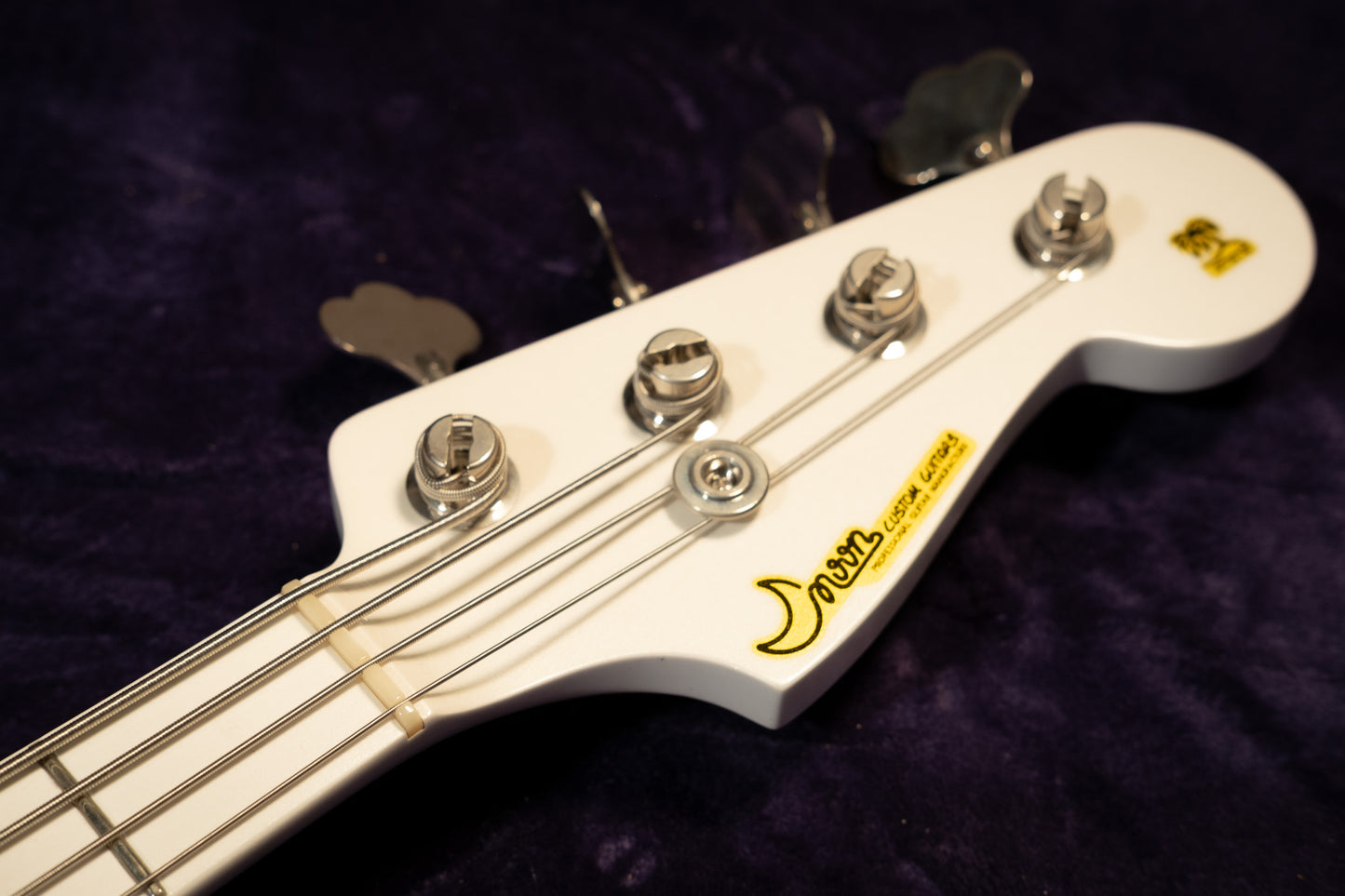 Moon JB-4C 2023 - Pearl White