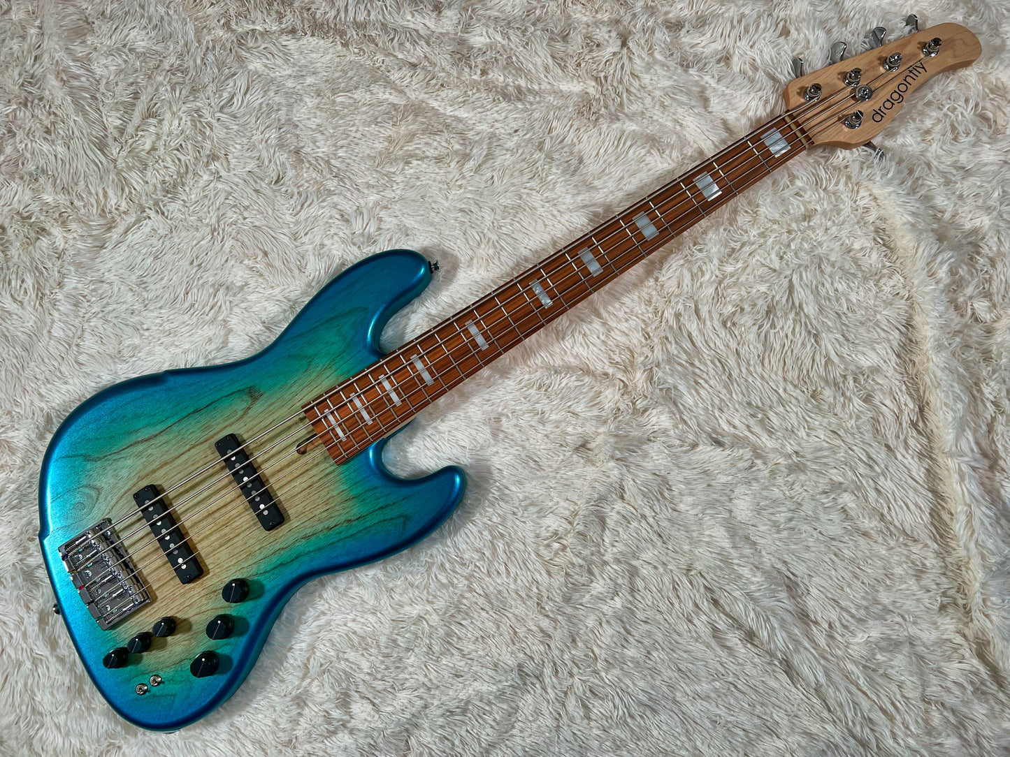 Dragonfly Fat J 5 / 330- Metallic Blue Burst