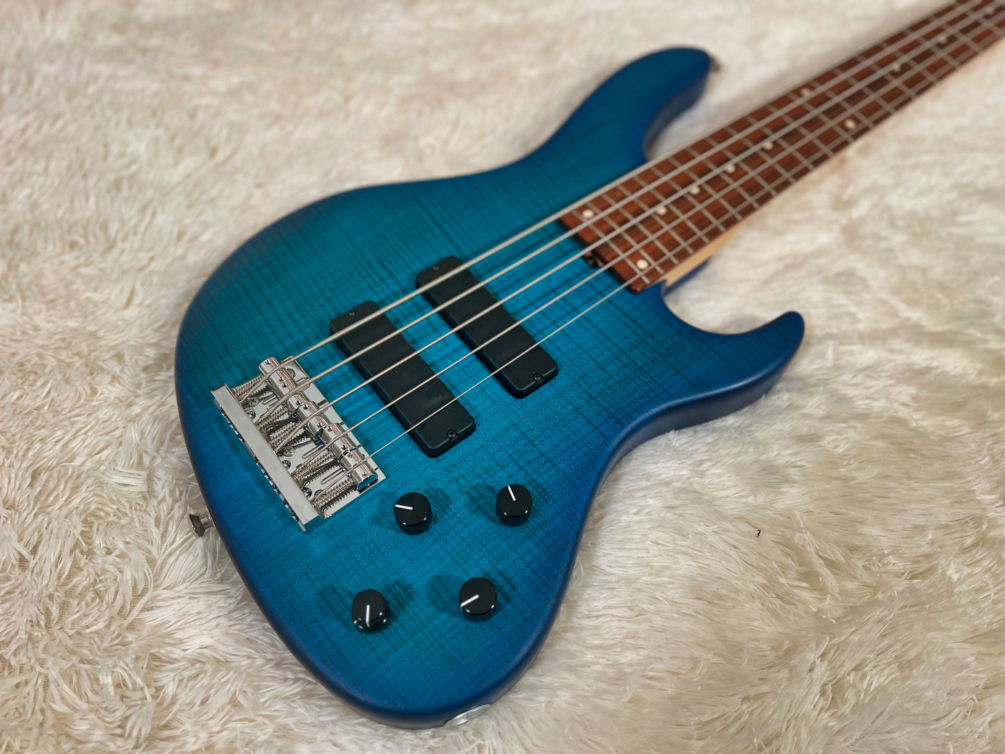 Sadowsky Satin Series 24 frets - Blue
