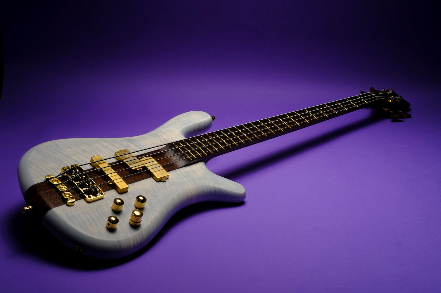 Warwick Masterbuilt Streamer Stage I - White Seethrough Satin