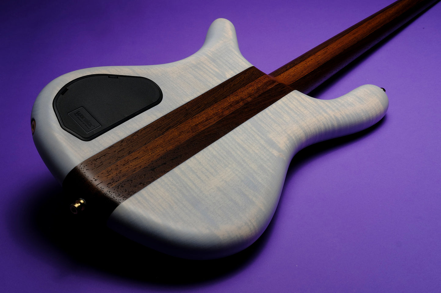 Warwick Masterbuilt Streamer Stage I - White Seethrough Satin