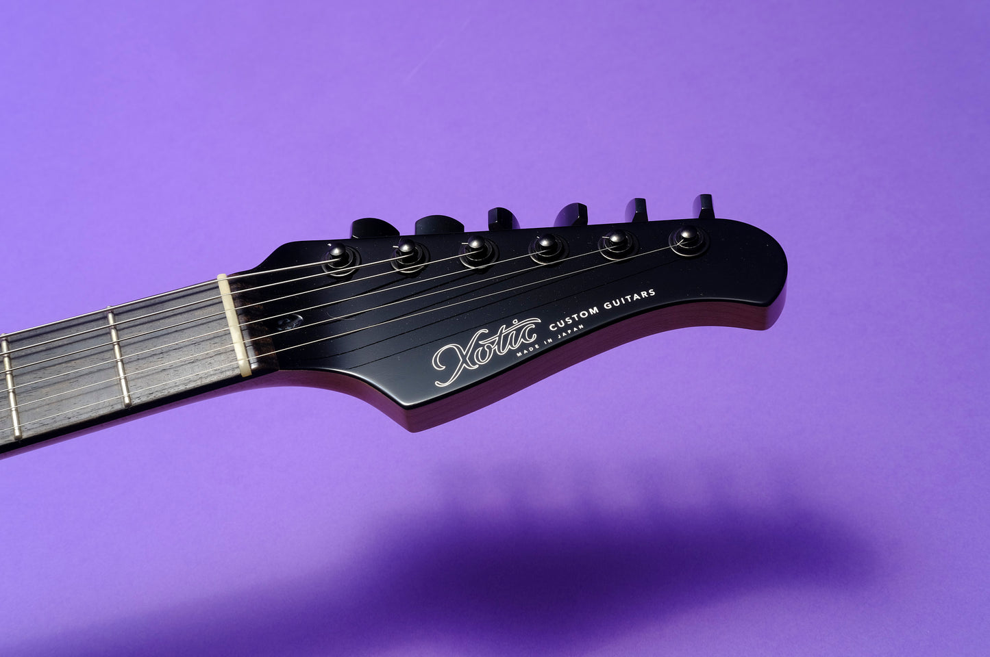 Xotic XS Core Bent Top - Trans Purple