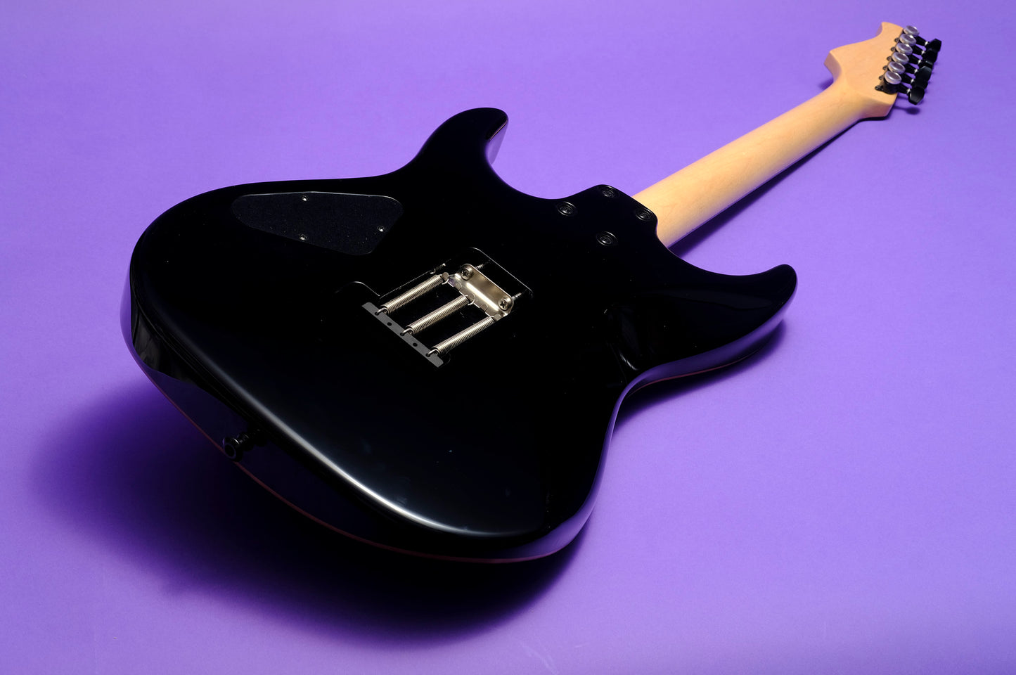 Xotic XS Core Bent Top - Trans Purple