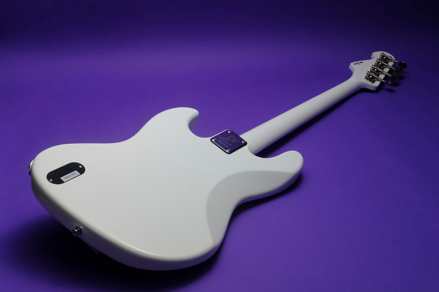Atelier Z M#245/70' - All White