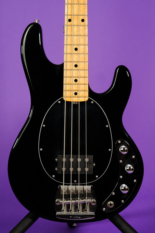 Ernie Ball Music Man Classic Stingray 2EQ  - Black