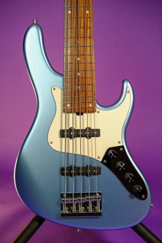 Sadowsky Metroline 24 Fret Vintage JJ Ice Blue Metallic