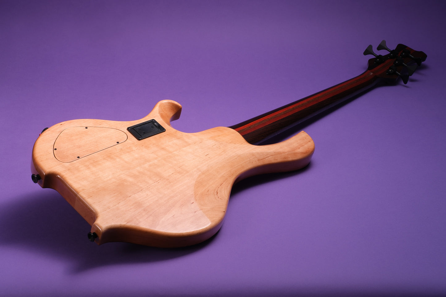 Maruszczyk Frog Signature Pi 5a - Curly Mango Natural