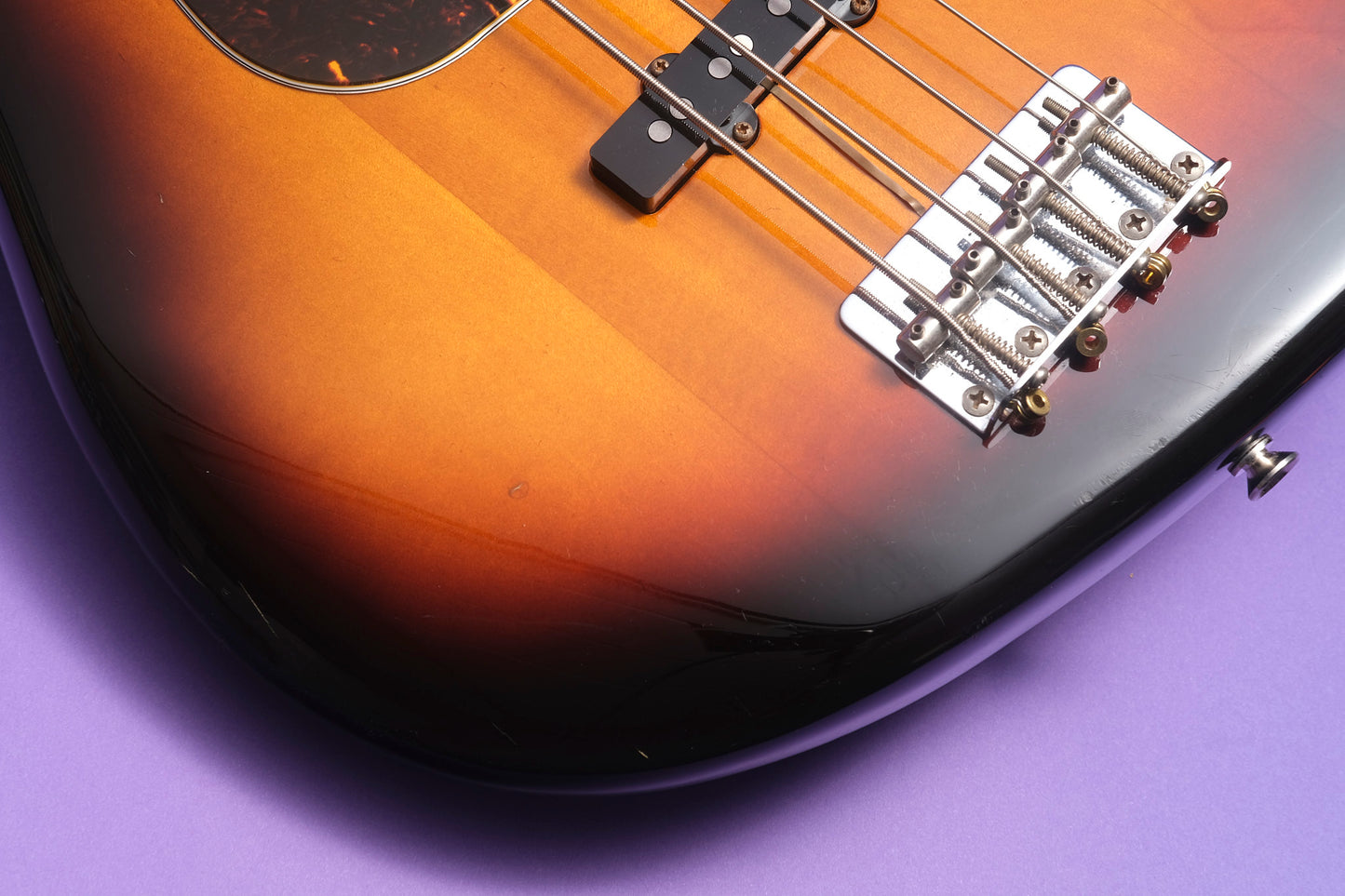 Fender Jazz Bass Fretless (’62 Reissue) – Made in Japan E-Serial