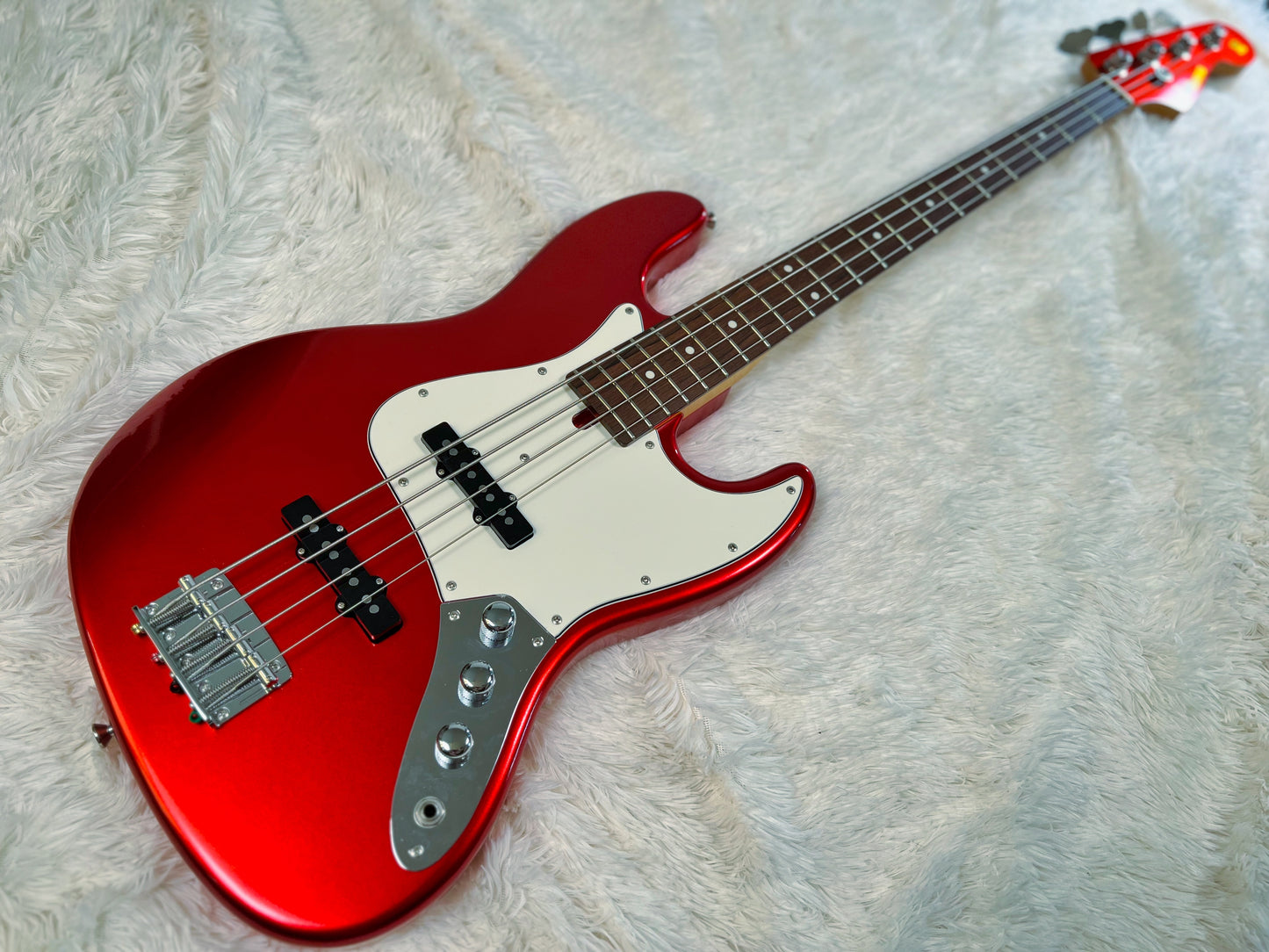 Moon JB-4C - Candy Apple Red