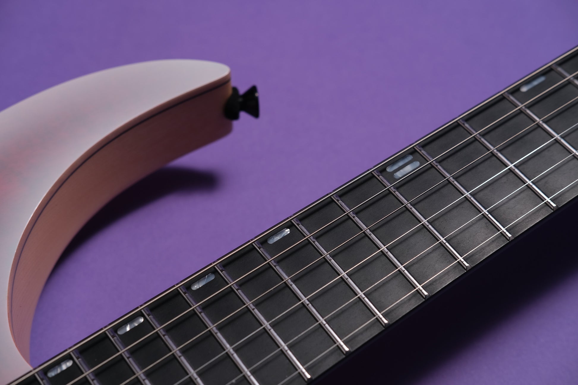 Infinia Ceres 6 - Scarlet Halo