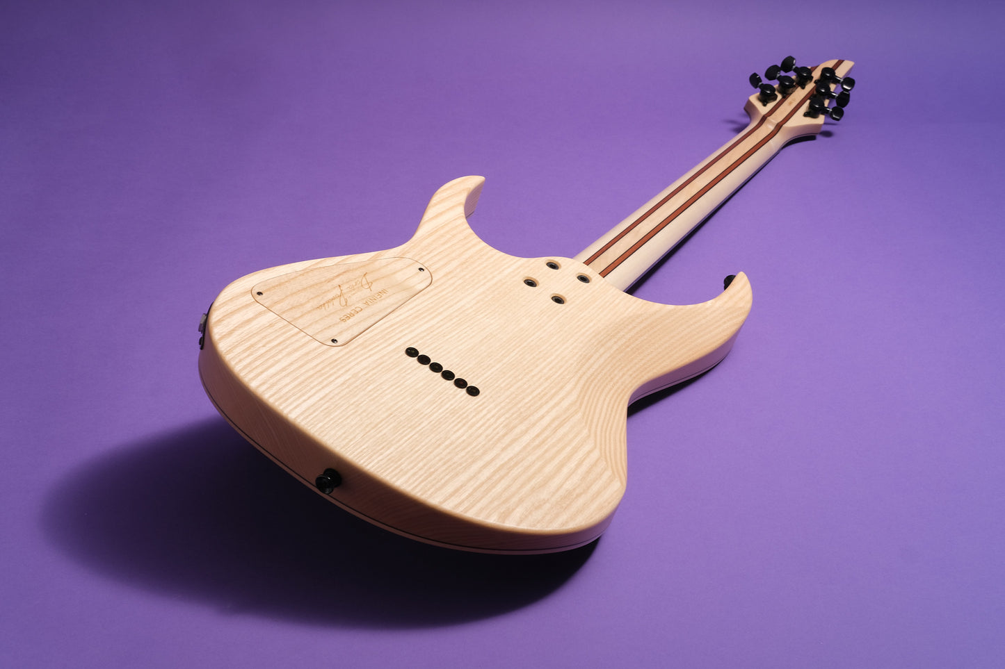 Infinia Ceres 6 - Obsidian Black