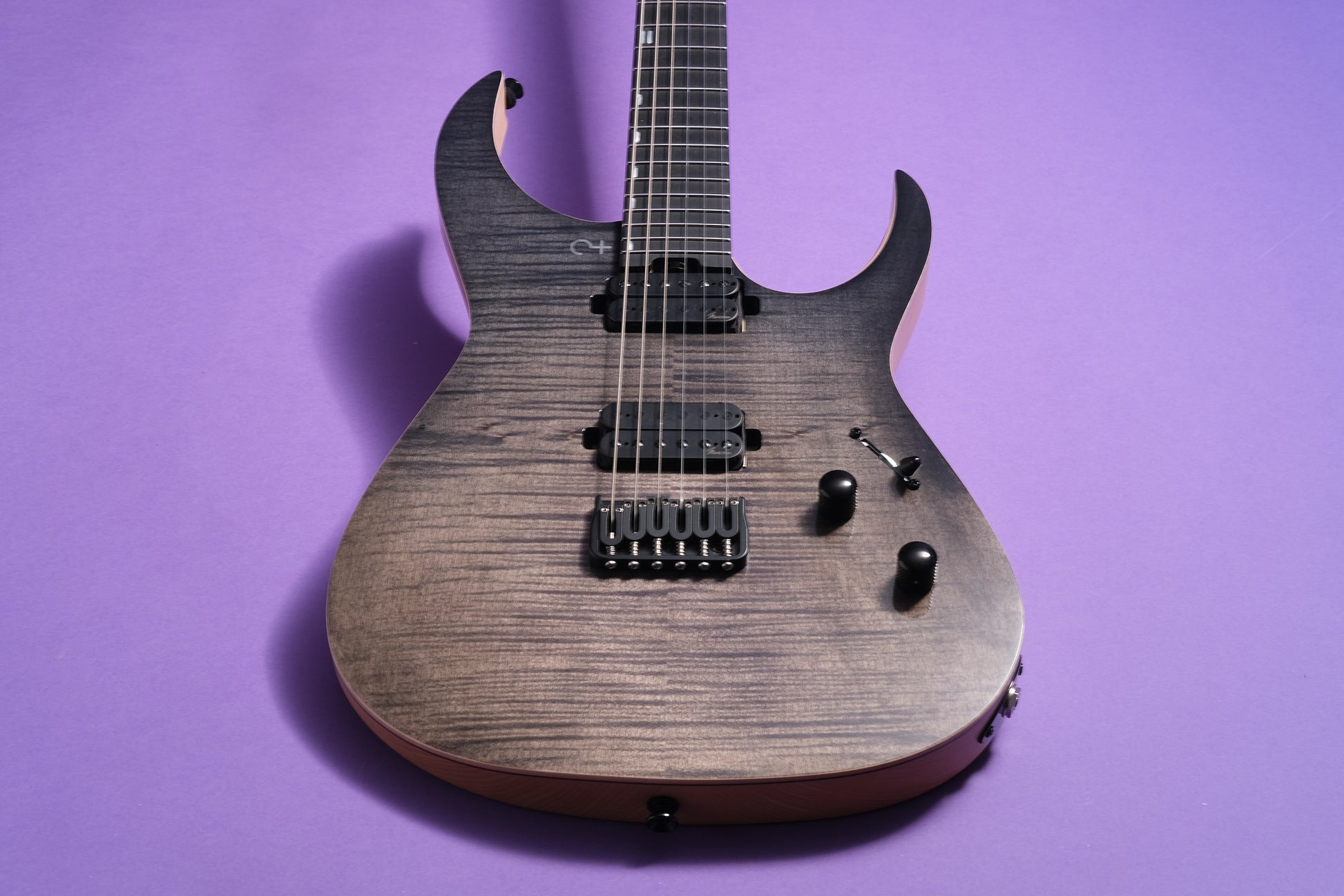 Infinia Ceres 6 - Obsidian Black