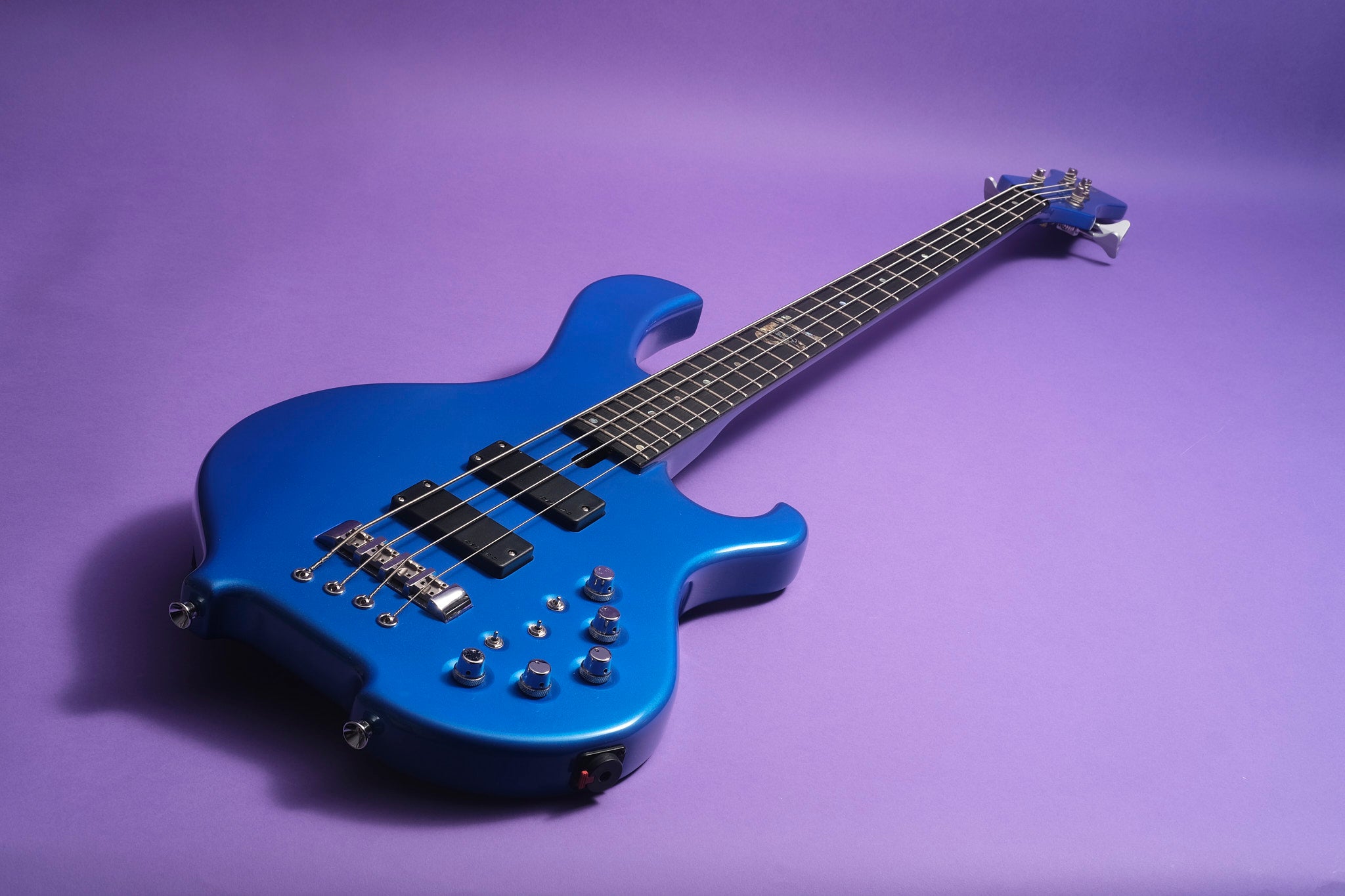 choppin　Maruszczyk Instruments Frog Maruszczyk Frog Pi 4a: The Ultimate Jazz Bass Experience - Sarg's