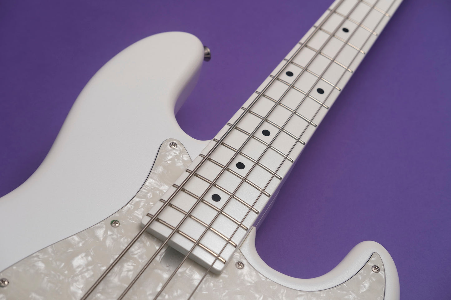 Moon JB-4 Classic- Pearl White