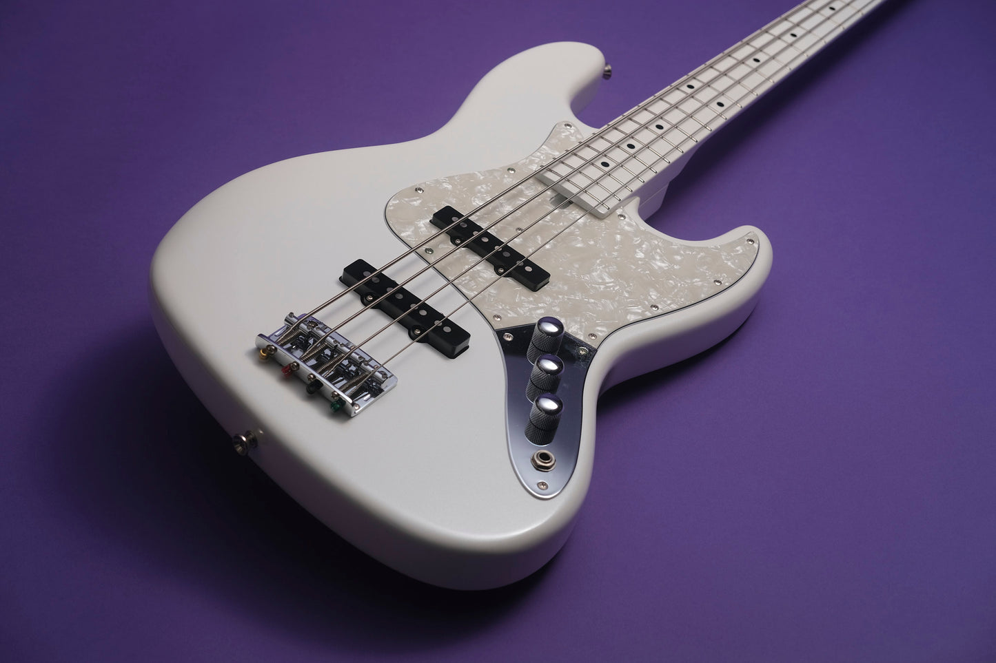 Moon JB-4 Classic- Pearl White