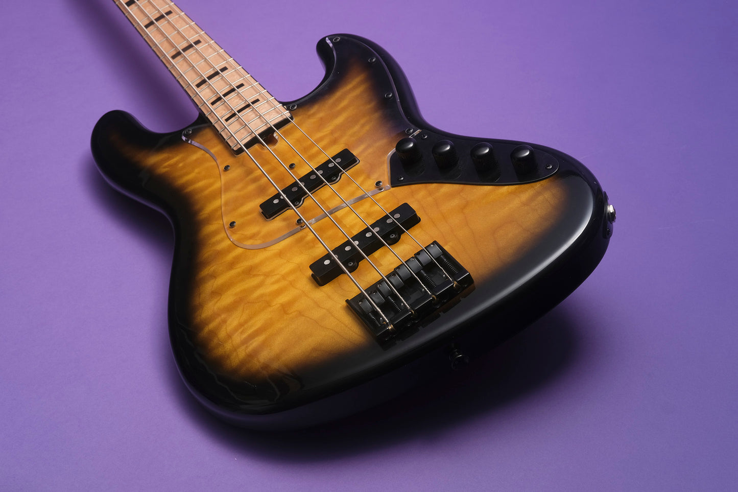 Moon JB-4 active - 2 tone Sunburst