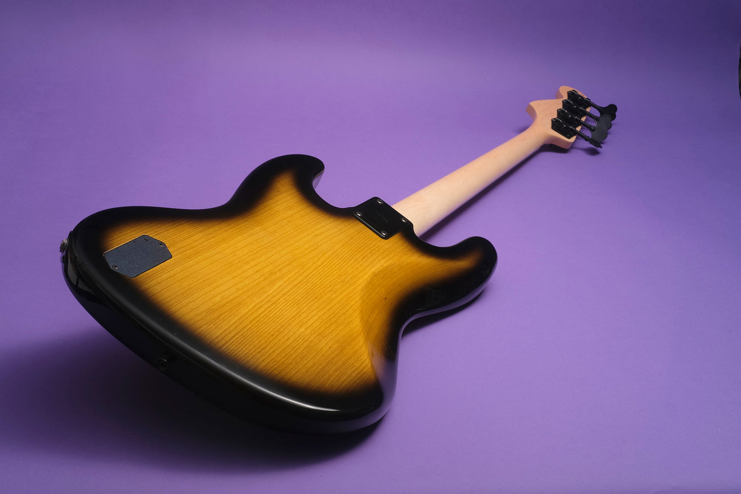 Moon JB-4 active - 2 tone Sunburst