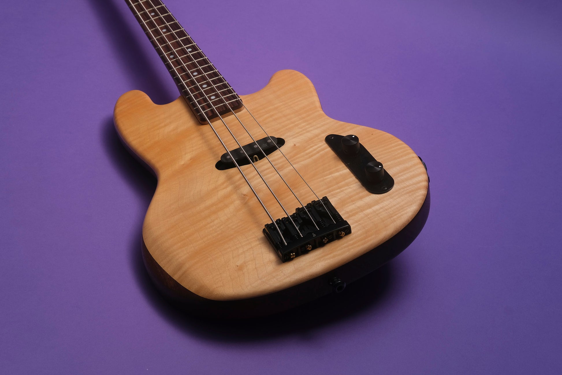 Wilcock Basses  4P-51 - Natural